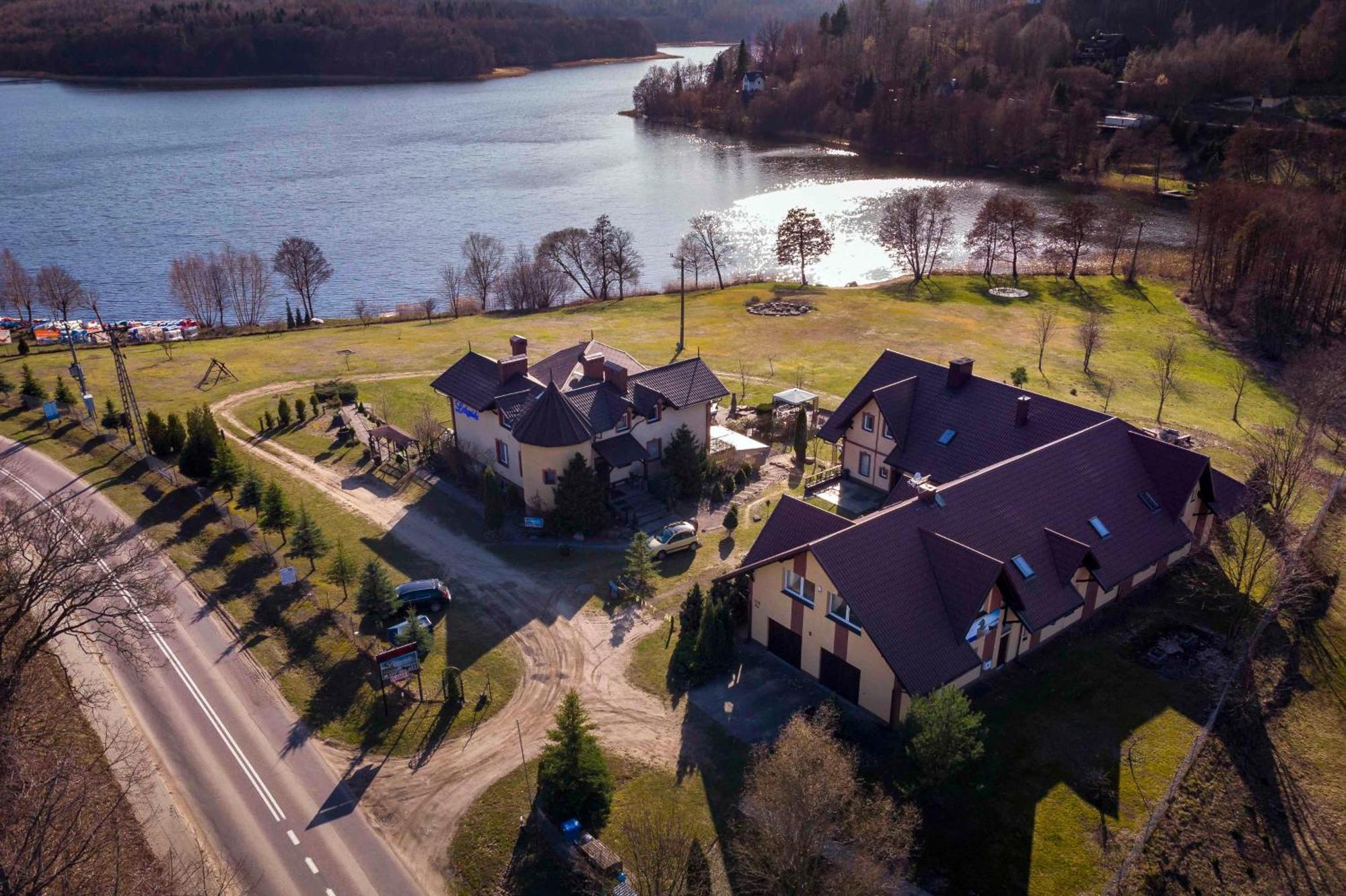 Pensjonat Nad Jeziorem Lakeside Brodnica Dolna Bagian luar foto
