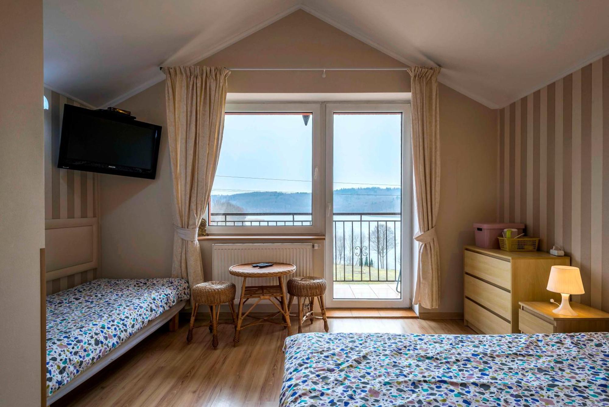 Pensjonat Nad Jeziorem Lakeside Brodnica Dolna Bagian luar foto